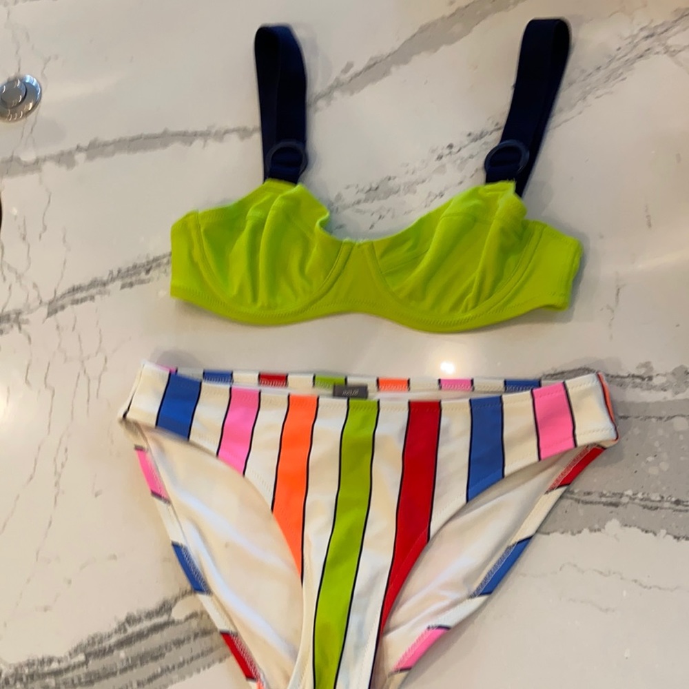 Aerie Swimsuit size Small